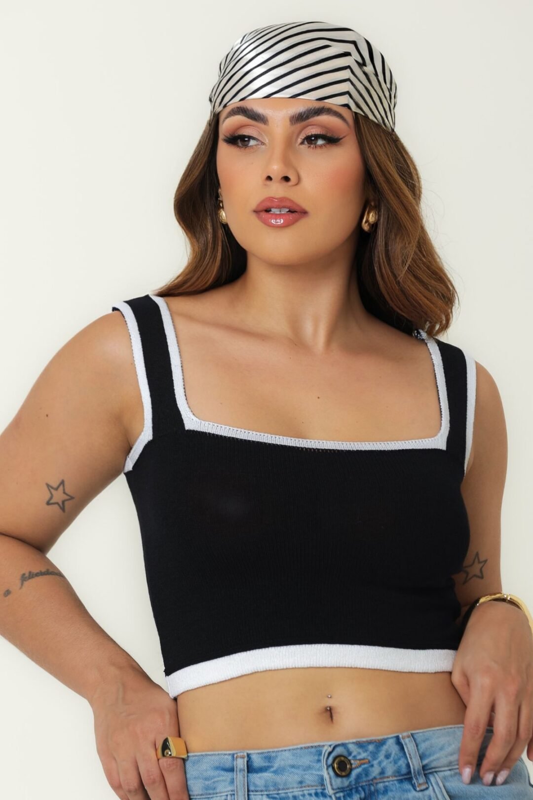 Cropped Retro Bicolor Modal- Preto