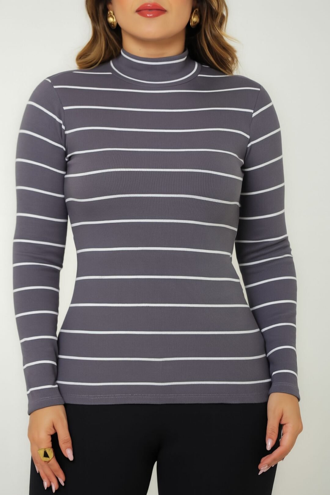 Blusa Cacharrel Listrada- Cinza