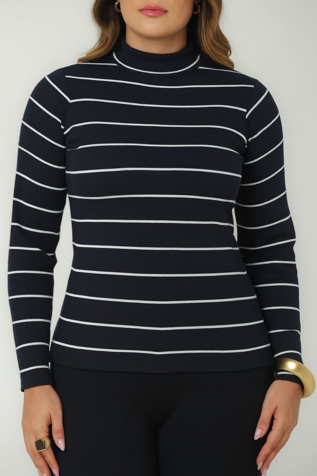 Blusa Cacharrel Listrada- Preto